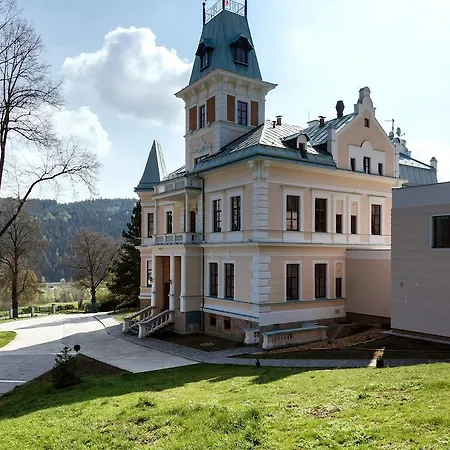 Отель Royal Golf Карловы Вары